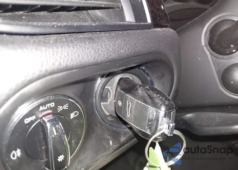 2019 Porsche Macan z USA, uszkodzony, nr VIN WP1AA2A52KLB00219